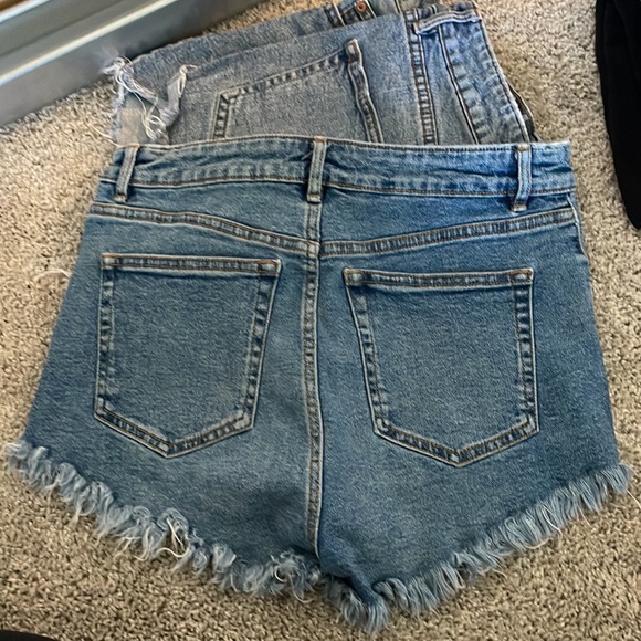 Zara denim shorts - Picture 2 of 2